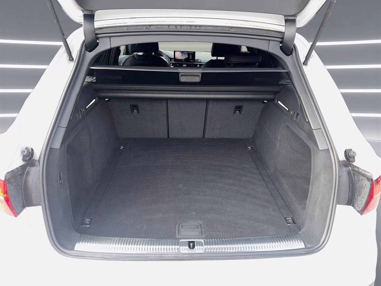 Audi A4 Avant 35 TDI S line LED AHK KAMERA PDC+ ACC