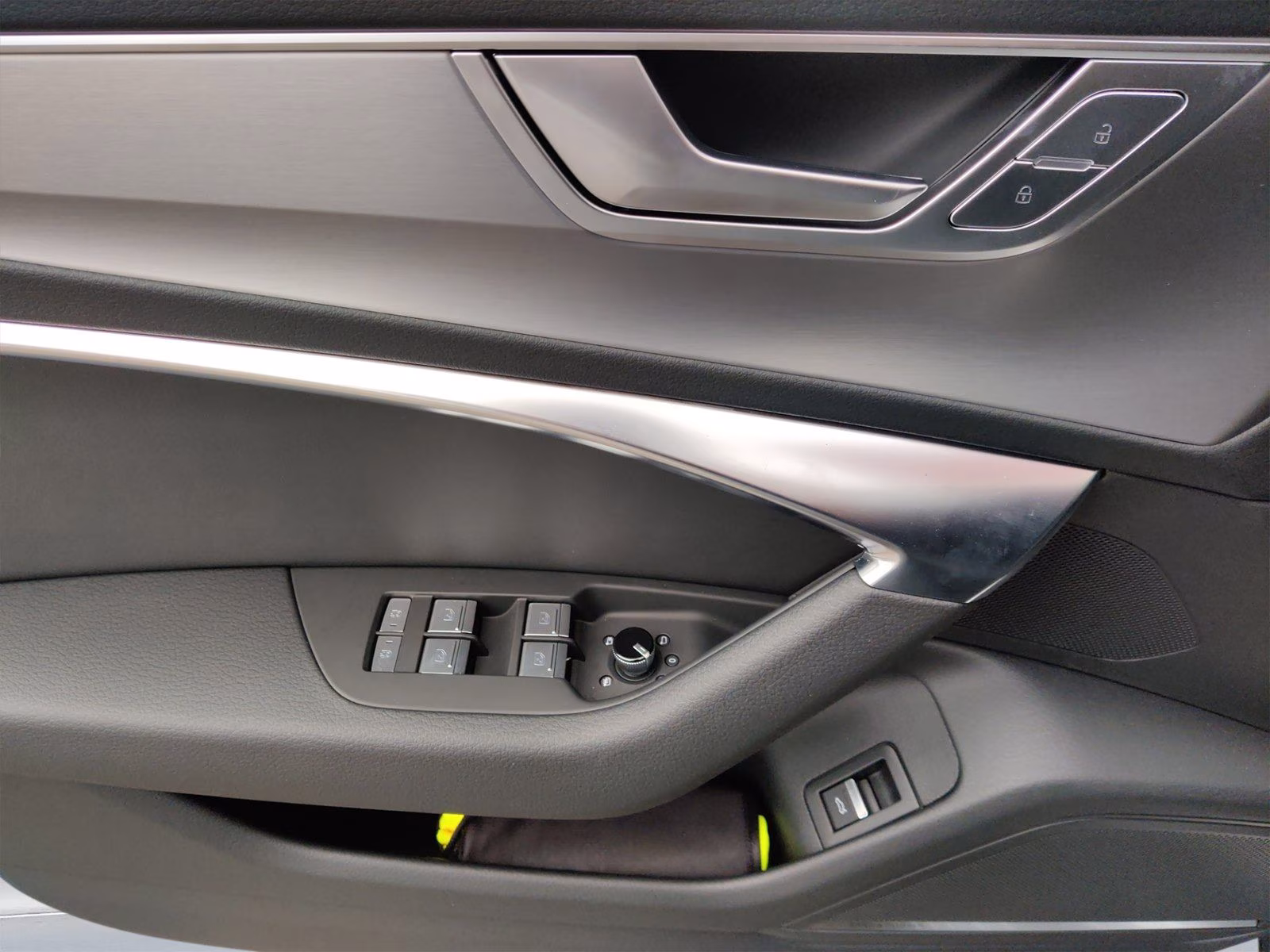 Avant 40 TDI qu 2x S line MATRIX AHK B&amp;O 20"