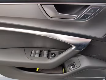 Avant 40 TDI qu 2x S line MATRIX AHK B&amp;O 20"