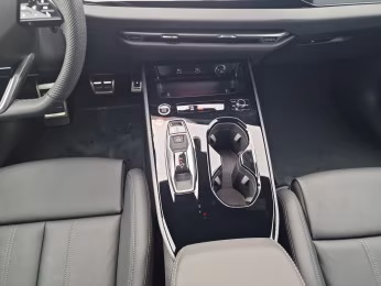 Avant TFSI qu 2x S line MATRIX AHK HuD B&amp;O 19
