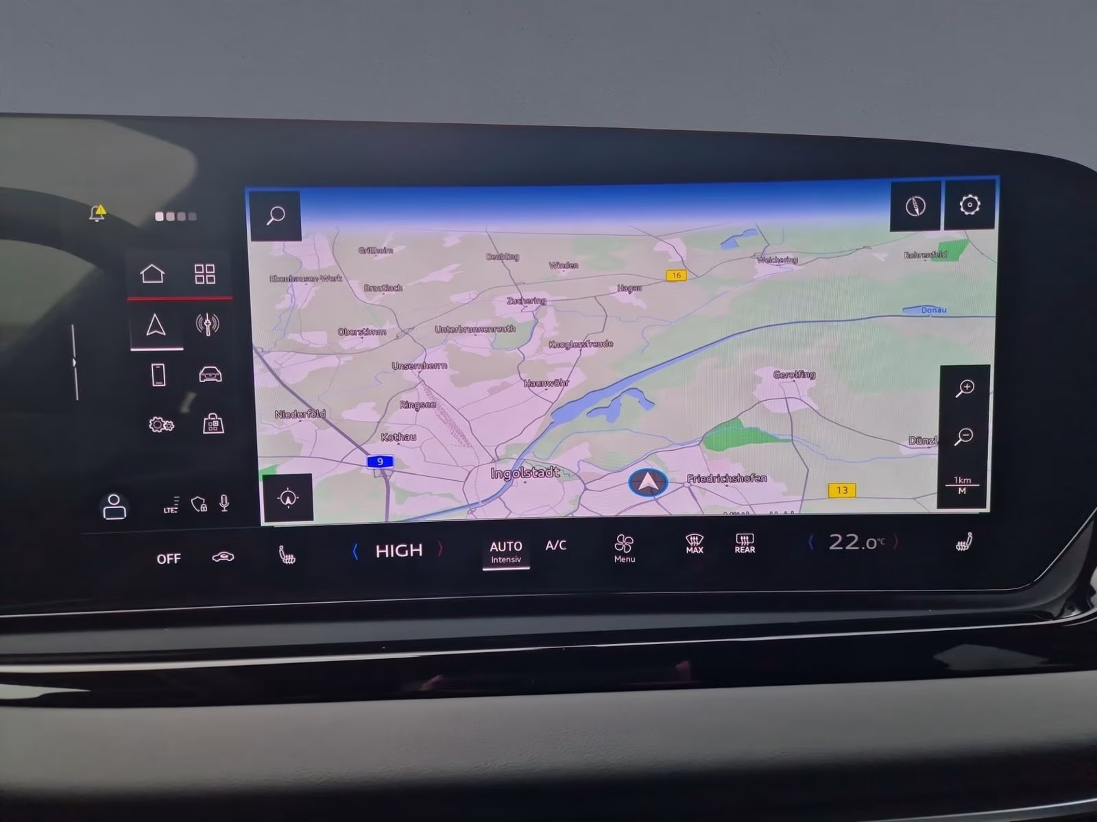 Avant TFSI qu 2x S line MATRIX AHK HuD B&amp;O 19