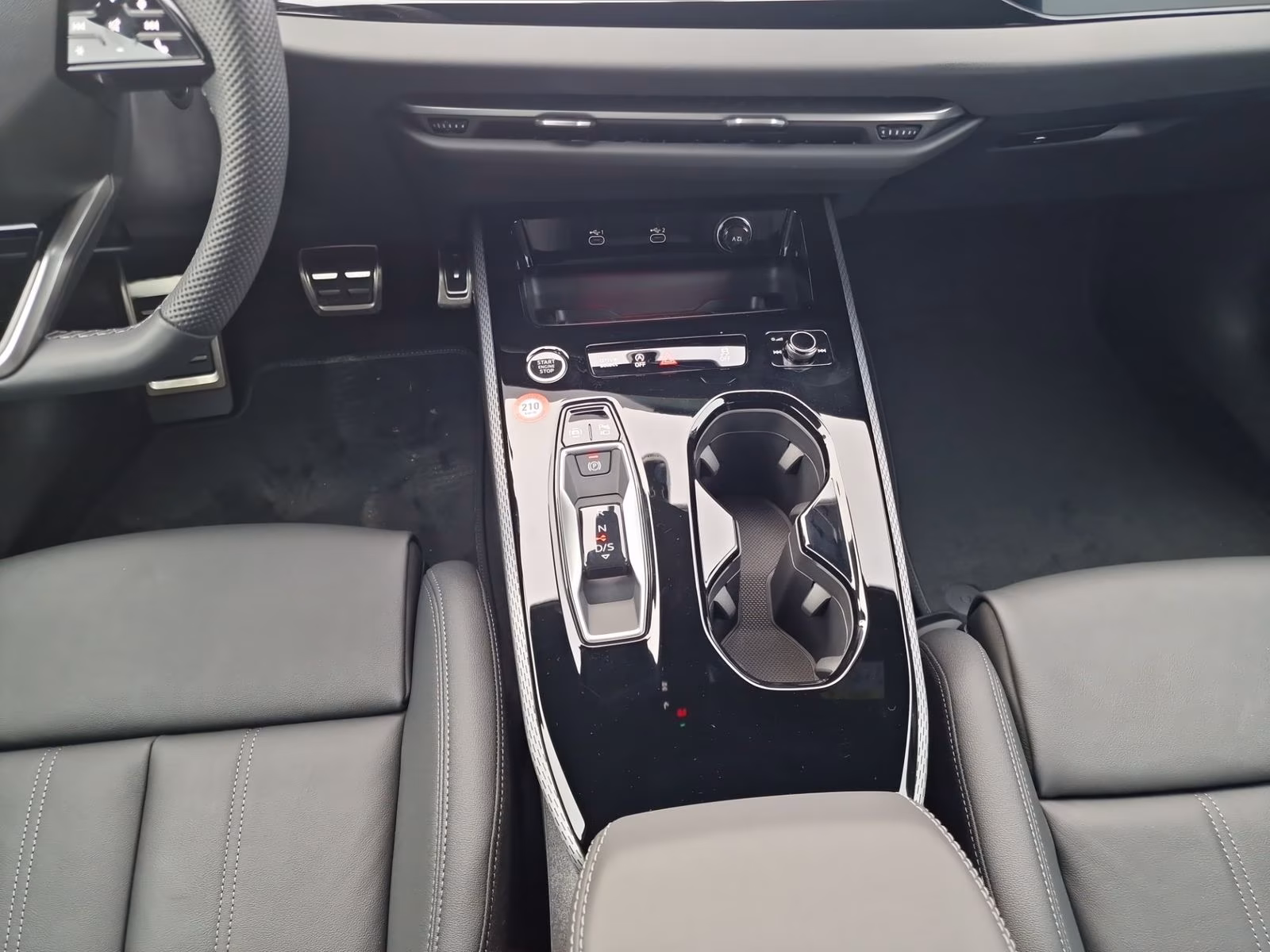 Avant TFSI qu 2x S line MATRIX AHK HuD B&amp;O 19