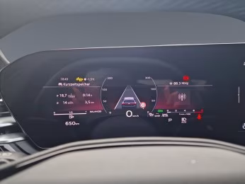 Avant TFSI qu 2x S line MATRIX AHK HuD B&amp;O 19