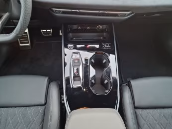 Limousine TDI qu 2x S line B&amp;O MATRIX AHK 19"