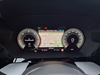 Limousine 35 TDI S line MATRIX SONOS AHK HuD