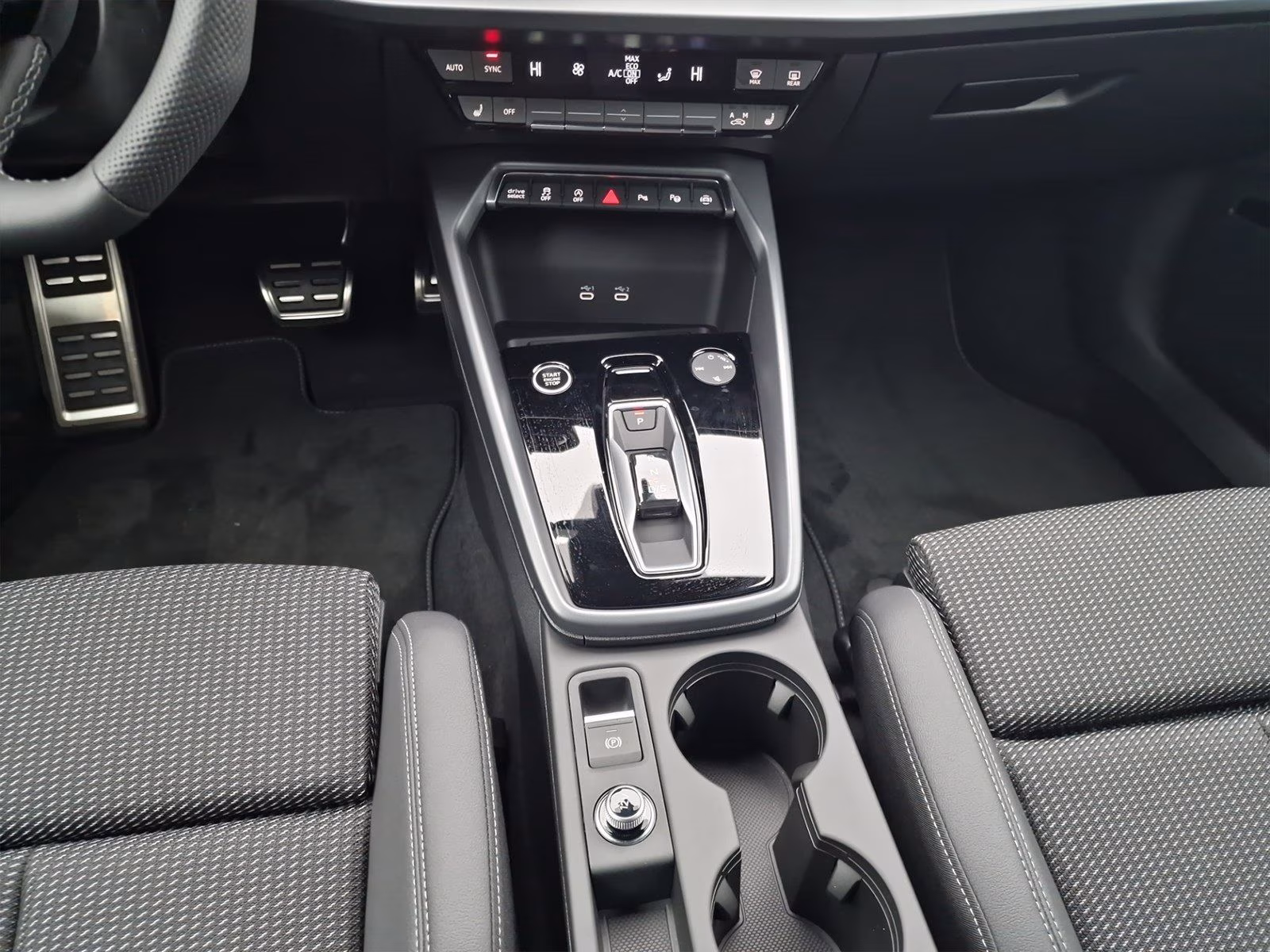 Limousine 35 TDI S line MATRIX SONOS AHK HuD