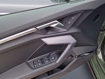 Limousine 35 TDI S line MATRIX SONOS AHK HuD