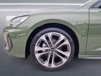 Limousine 35 TDI S line MATRIX SONOS AHK HuD