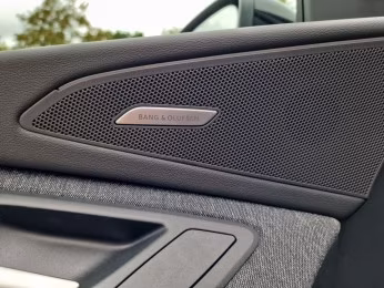 qu 2x S line Tech+ MATRIX AHK B&amp;O 20"