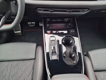 Avant TFSI qu 2x S line MATRIX B&amp;O AHK KAM Hu