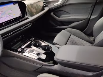 Limousine e-hybrid qu S line edition one Pano