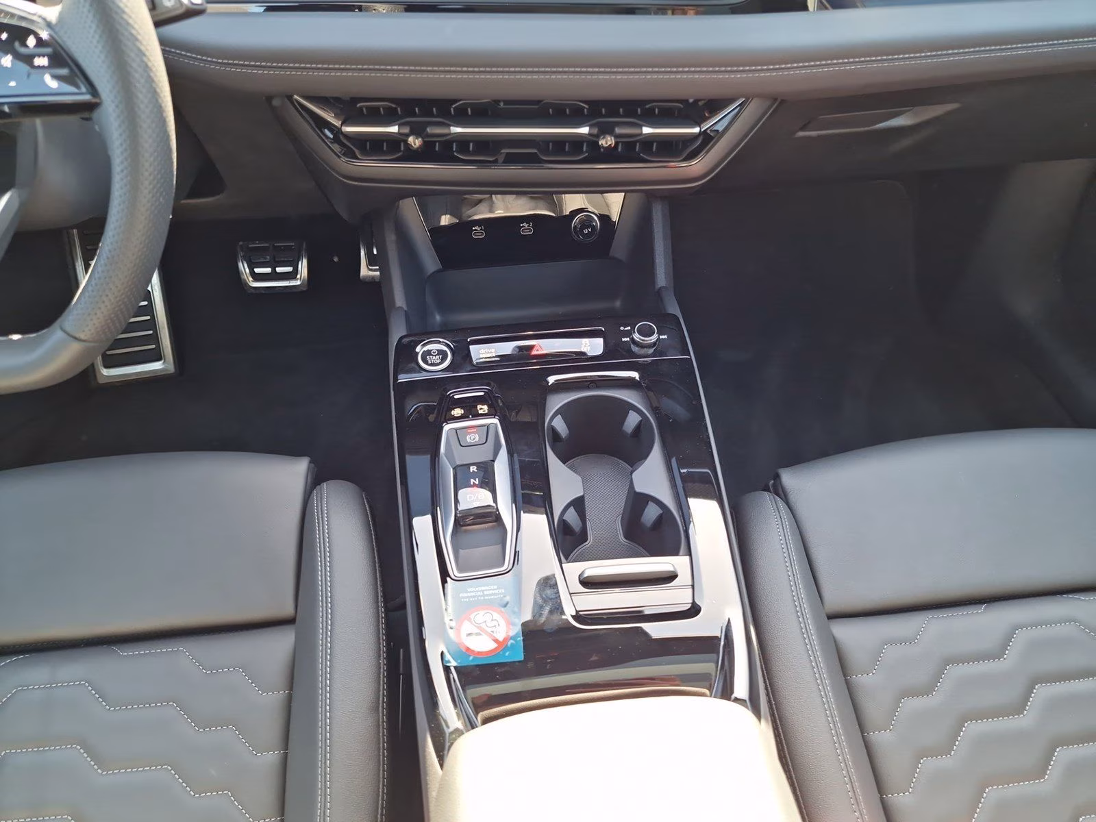 A6 Avant e-tron perform. S line MATRIX Pano 21"