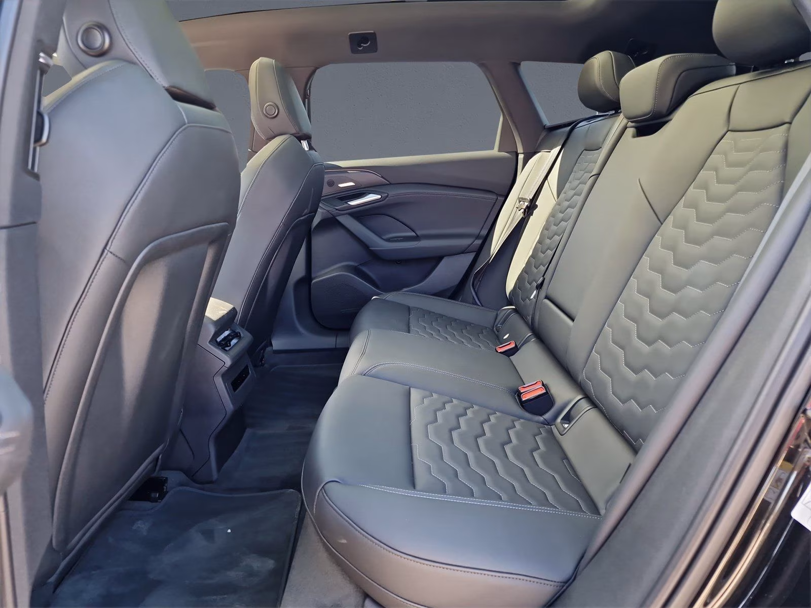 A6 Avant e-tron perform. S line MATRIX Pano 21"