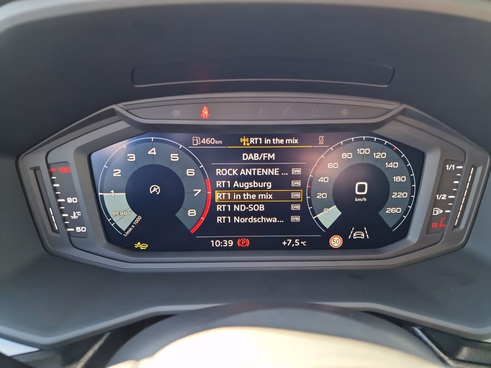 Sportback 30 TFSI S line LED virtual keyless