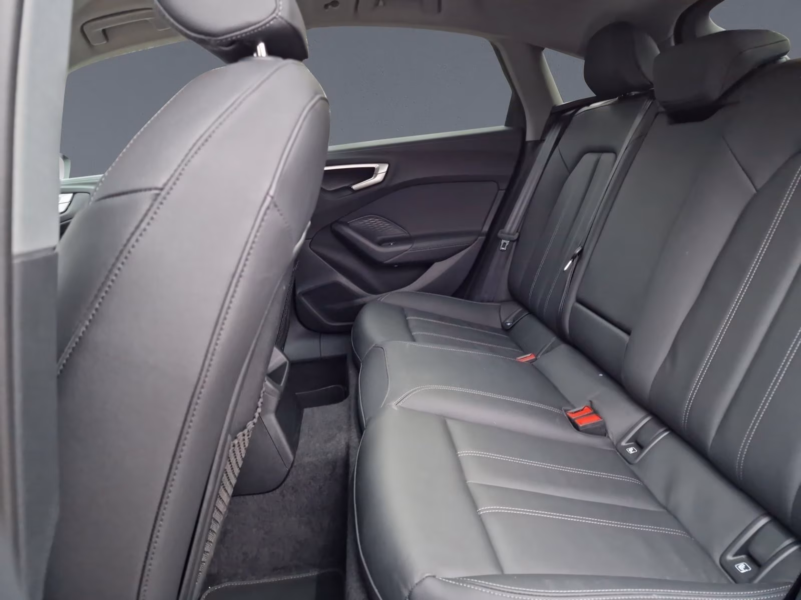 Limousine TDI LED NAVI ACC Kamera Leder 18"