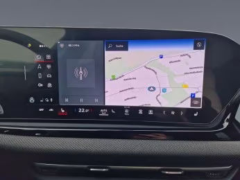 Avant TFSI qu NAVI LED AHK KAM. 18"