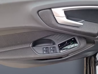 Avant TFSI qu NAVI LED AHK KAM. 18"