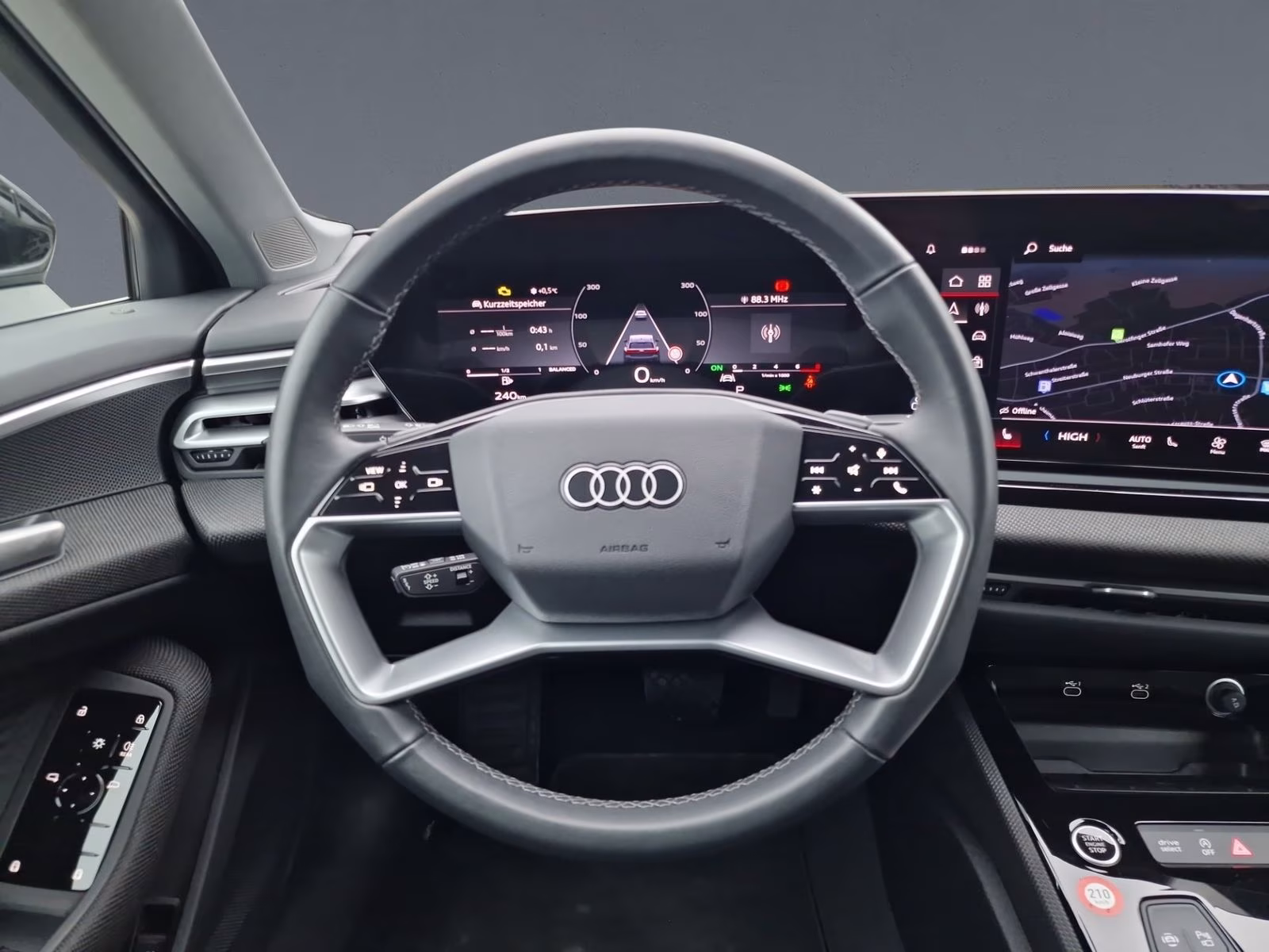 Avant TFSI qu NAVI LED AHK KAM. 18"