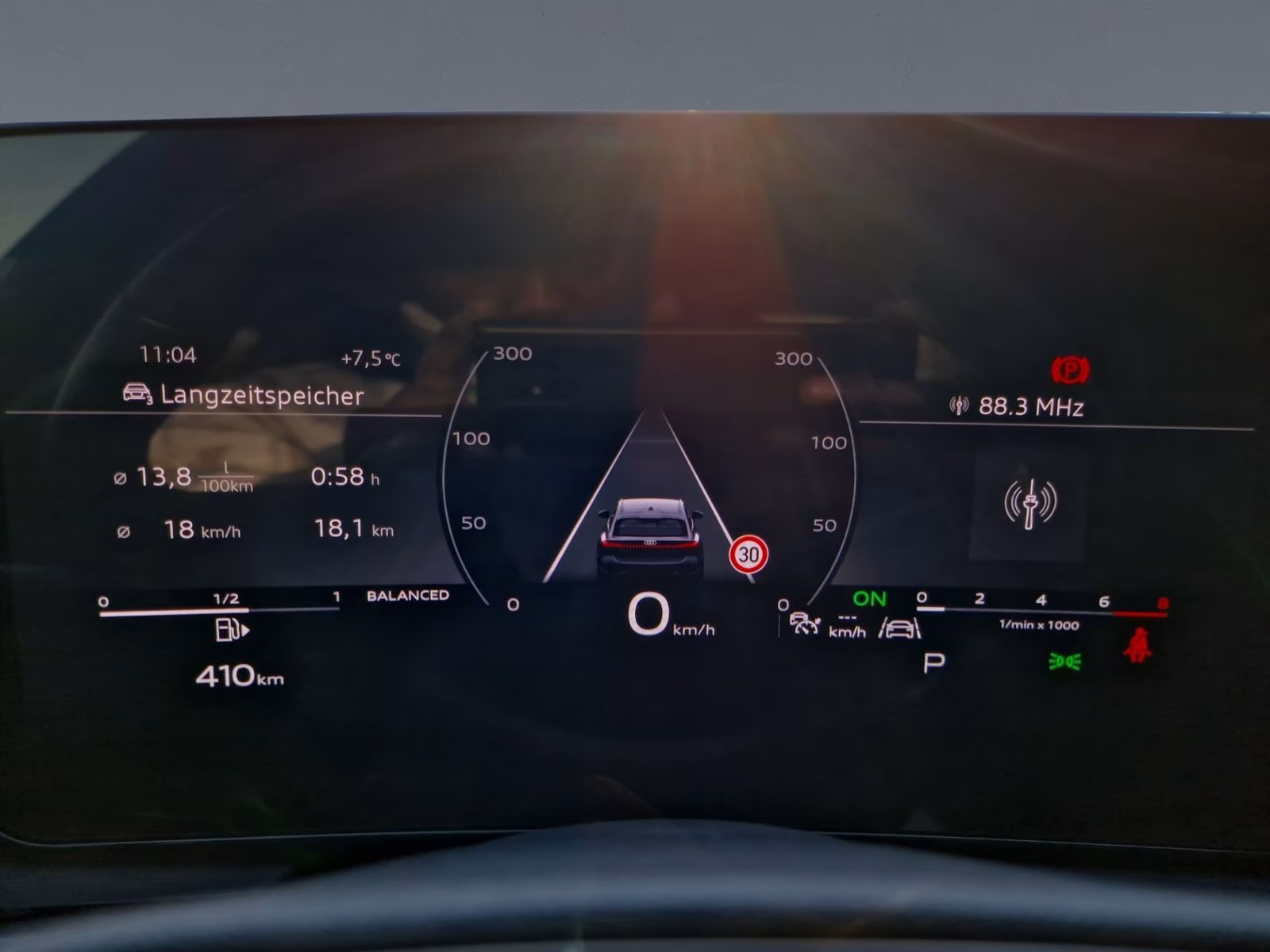 Avant TFSI qu NAVI LED AHK KAM. 18"