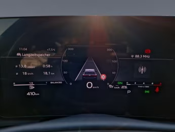 Avant TFSI qu NAVI LED AHK KAM. 18"