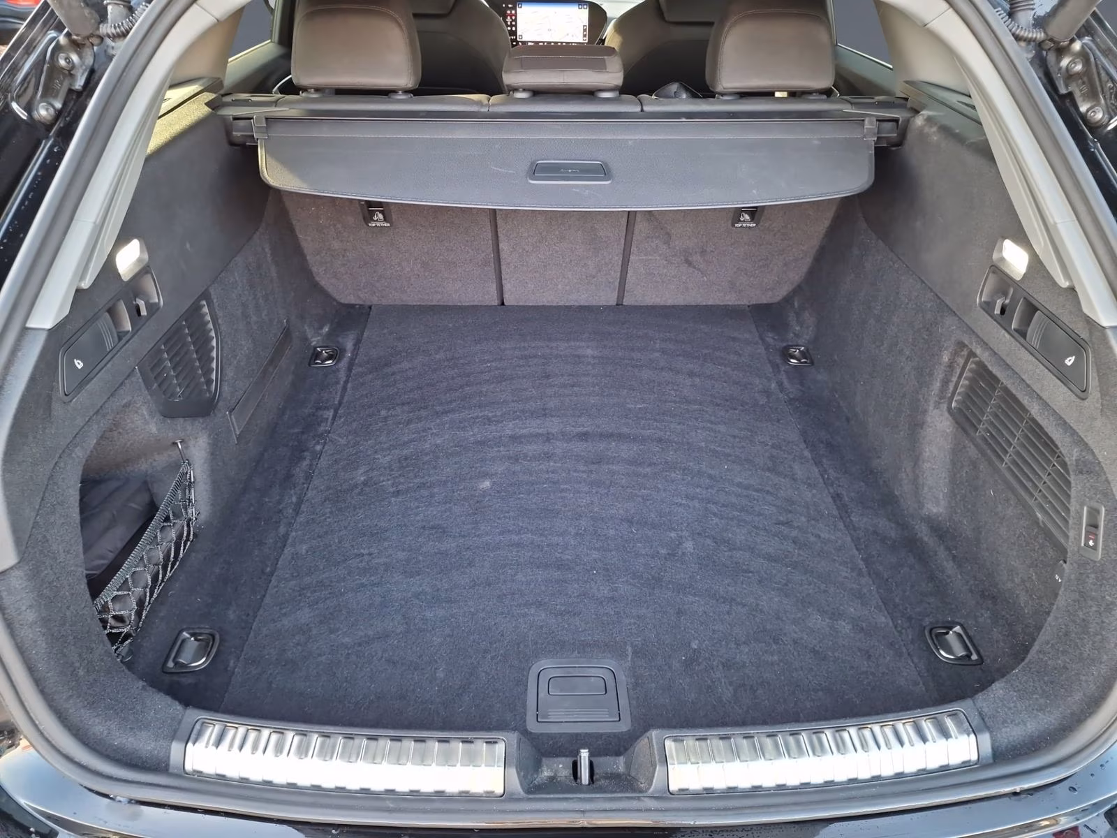 Avant TFSI qu NAVI LED AHK KAM. 18"