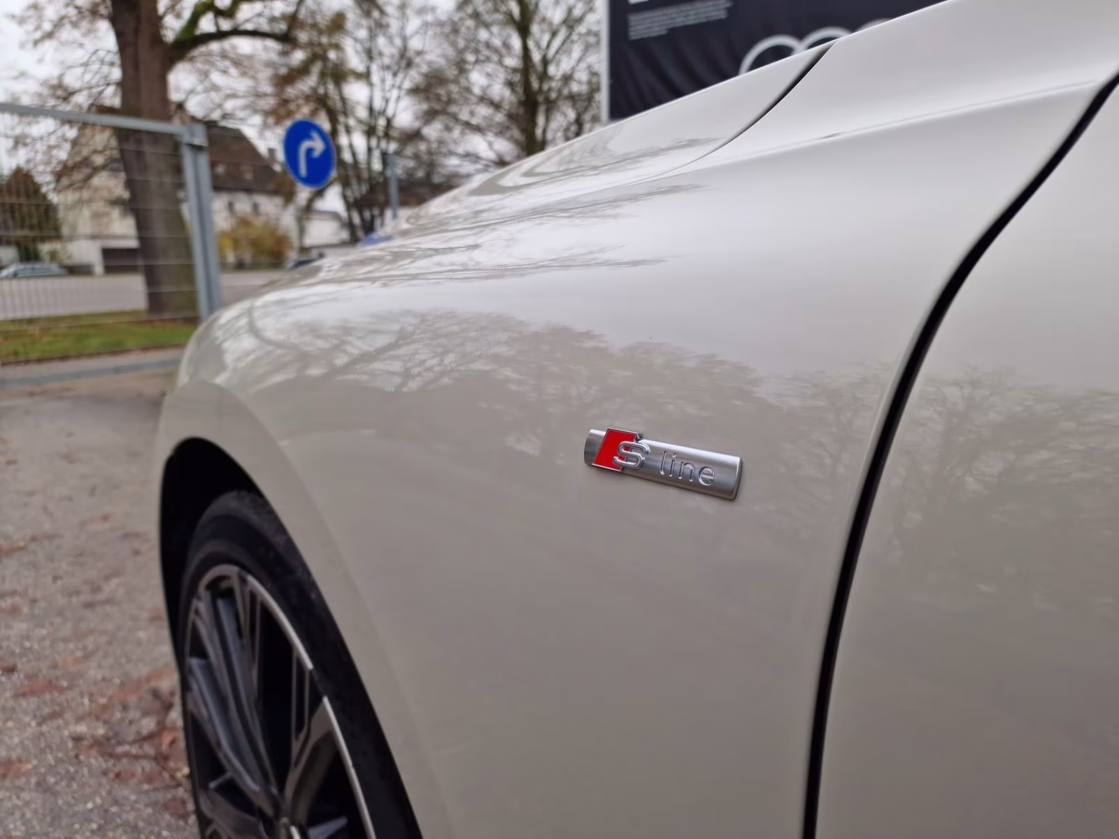 A6 Avant e-tron S line edition one Tech-pro Pano