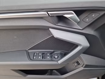 Limousine 35 TFSI NAVI+ AHK 18" KAM. advanced