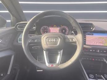 Audi A3 allstreet 35 TDI MATRIX AHK ACC Raute 18" Kam