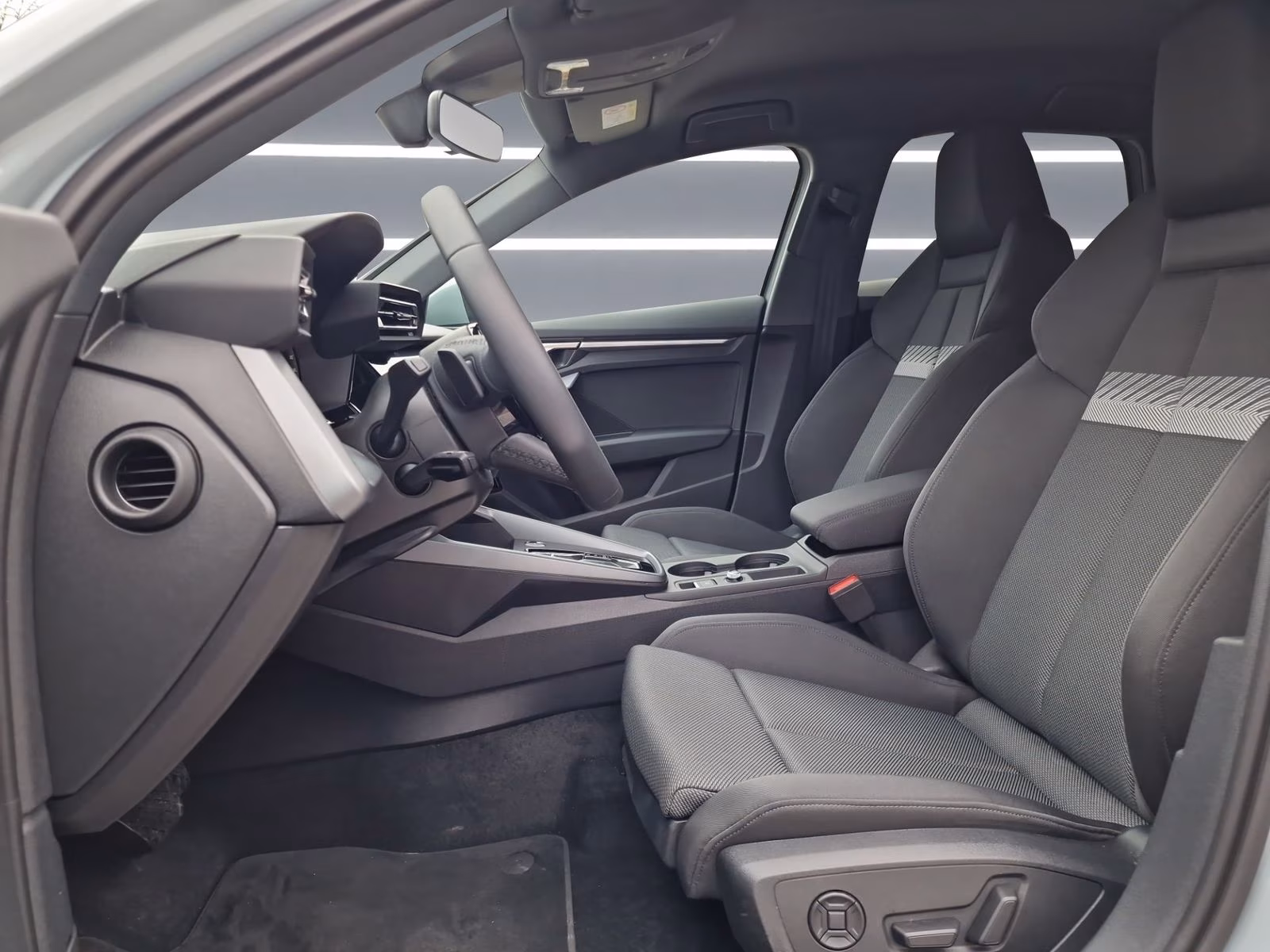 Sportback 35 TDI NAVI+ 18" LED SONOS ACC Adva