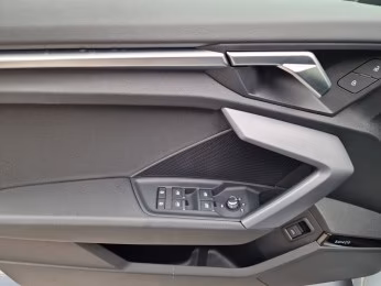 Sportback 35 TDI NAVI+ 18" LED SONOS ACC Adva