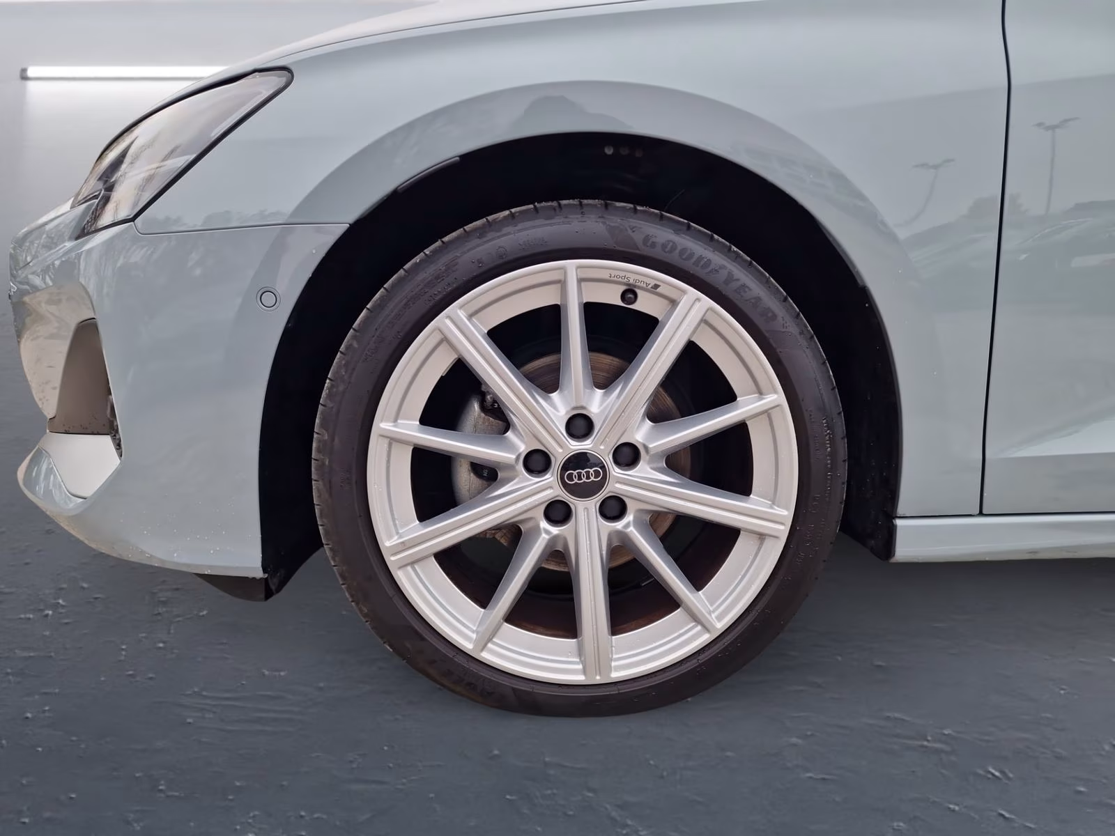 Sportback 35 TDI NAVI+ 18" LED SONOS ACC Adva