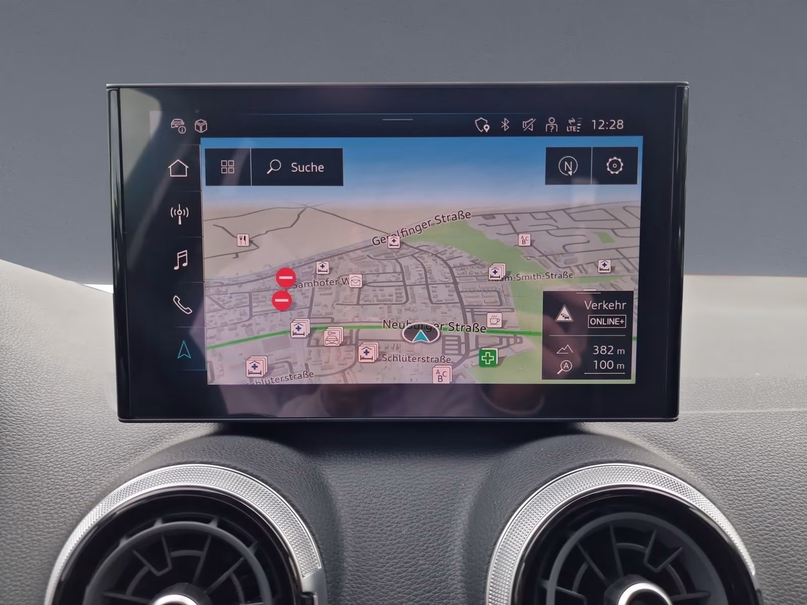 40 TFSI qu S line AHK ACC NAVI Opt-schw+ Kam.