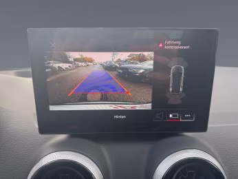 Audi Q2 35 TFSI NAVI ACC AHK Optik-schw.+ 18" advance