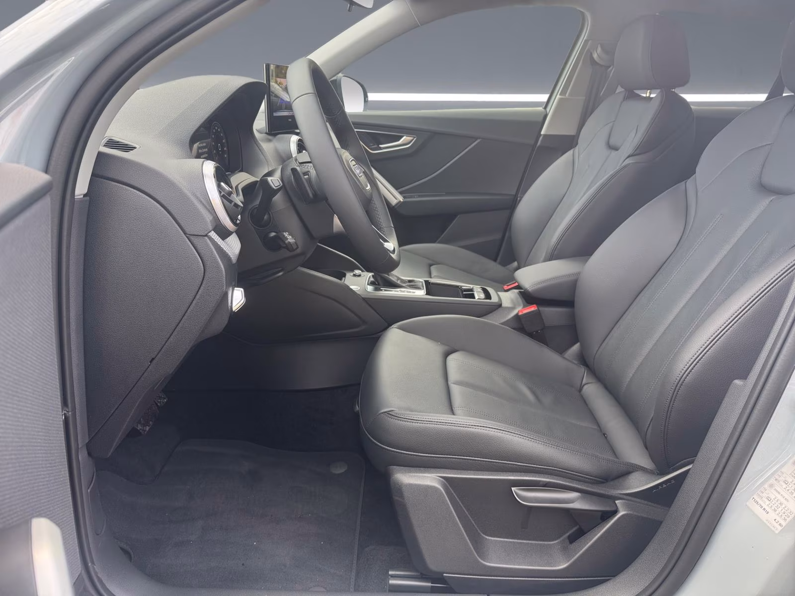 Audi Q2 35 TFSI NAVI ACC AHK Optik-schw.+ 18" advance