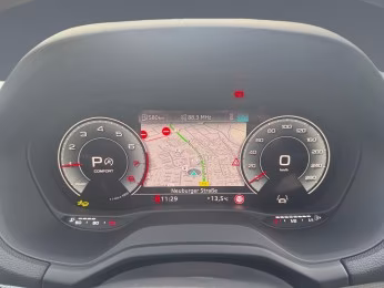 Audi Q2 35 TFSI NAVI ACC AHK Optik-schw.+ 18" advance