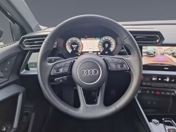 Sportback 35 TDI NAVI+ KAM. 17" ACC Advanced