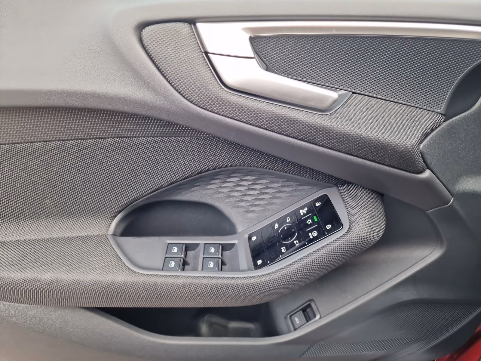 Avant TFSI Tech 19" LED+ ACC KAM. NAVI