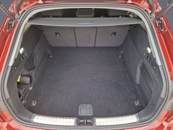 Avant TFSI Tech 19" LED+ ACC KAM. NAVI