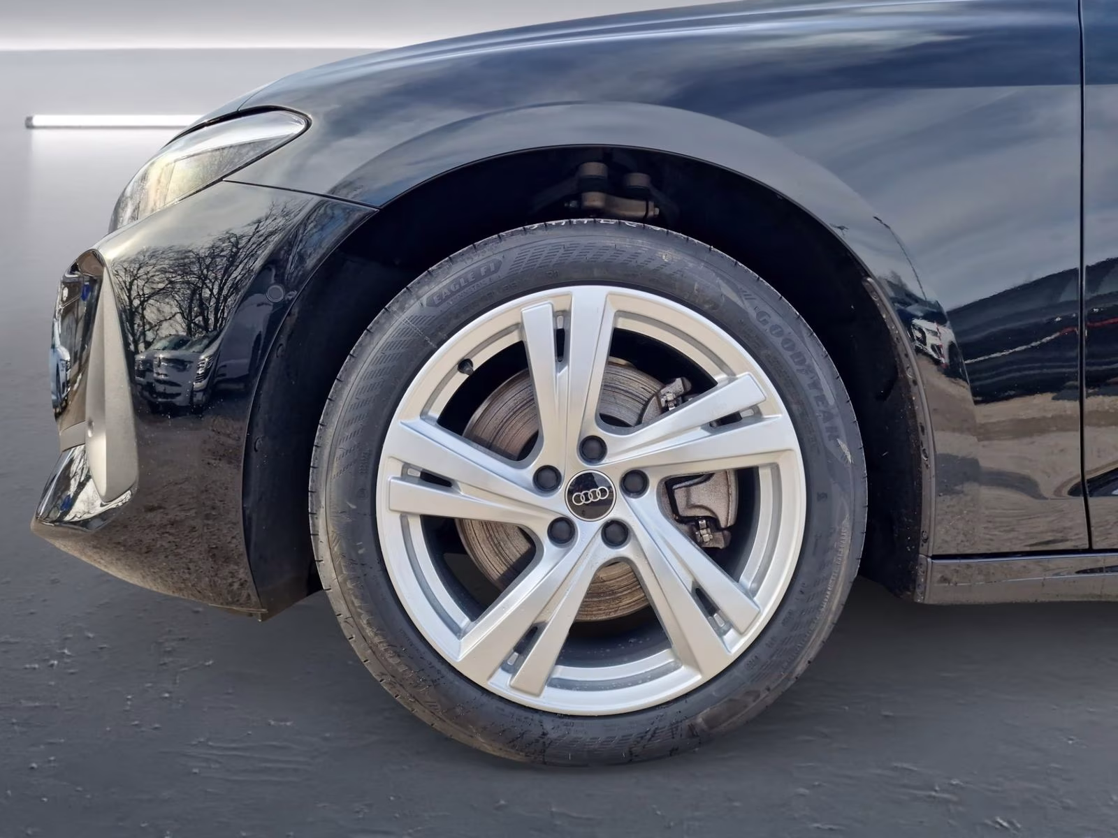 Limousine TDI NAVI LED 18" KAM. ACC Leder