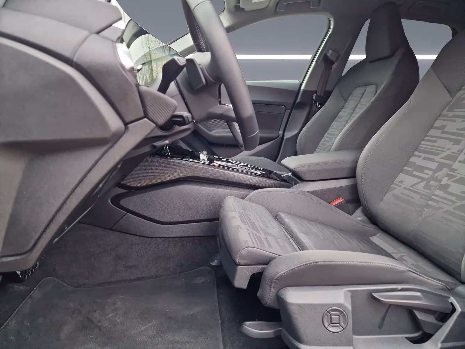 Avant TFSI Tech 19" AHK LED+ ACC KAM.