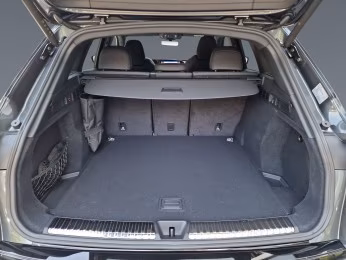 Audi Q5 TDI qu S line edition one Tech plus 21" AHK