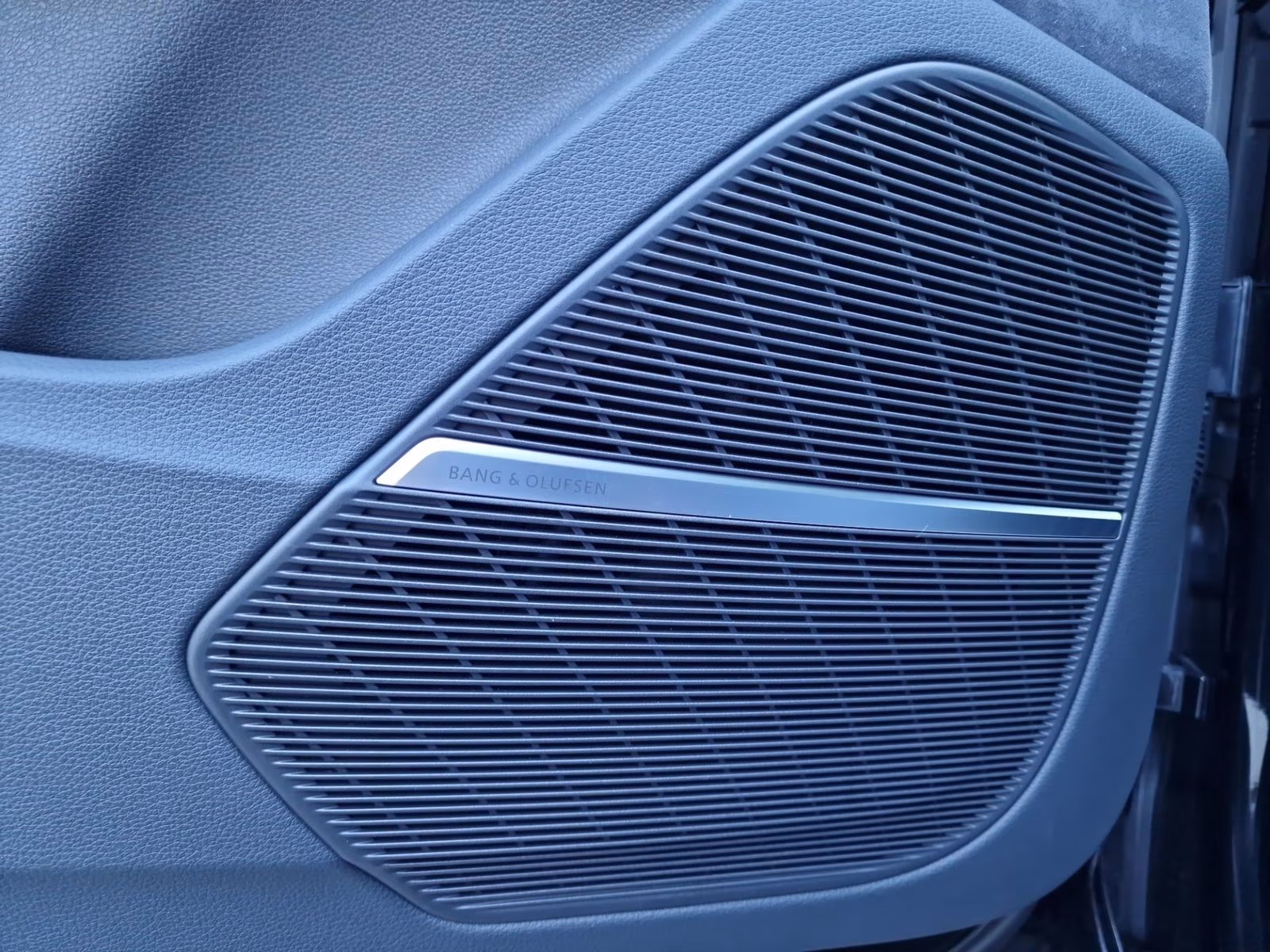 50 TDI qu S line LASER AHK PANO STHZG 22"