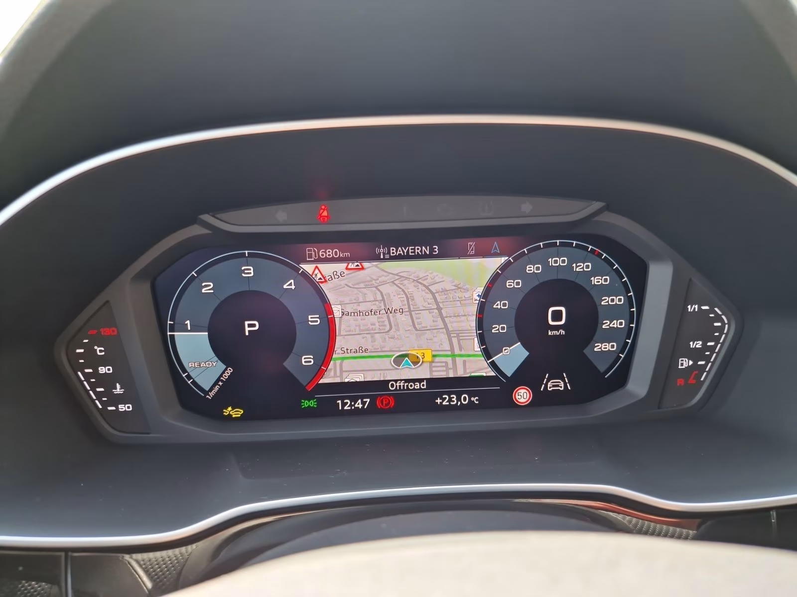 40 TDI qu 3x S line LED AHK NAVI virtual 19"