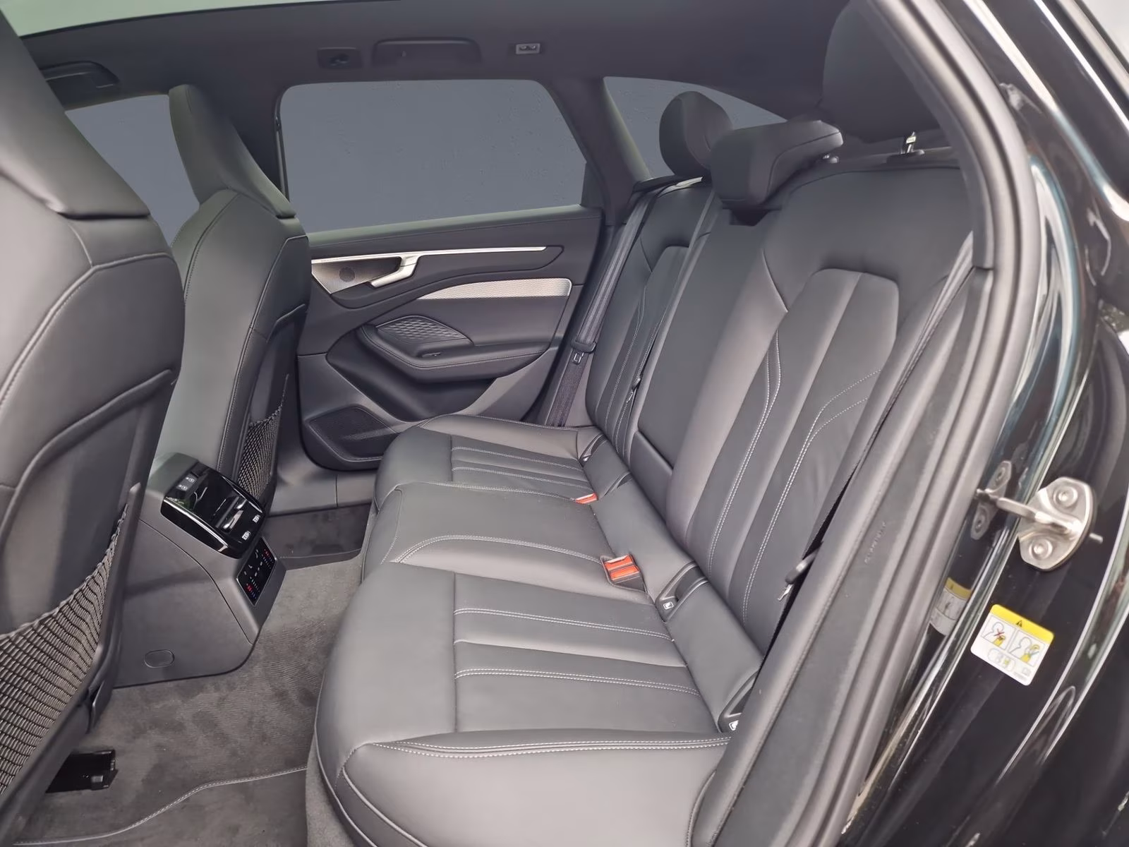 Avant TDI qu S line edition one PANO Tech+