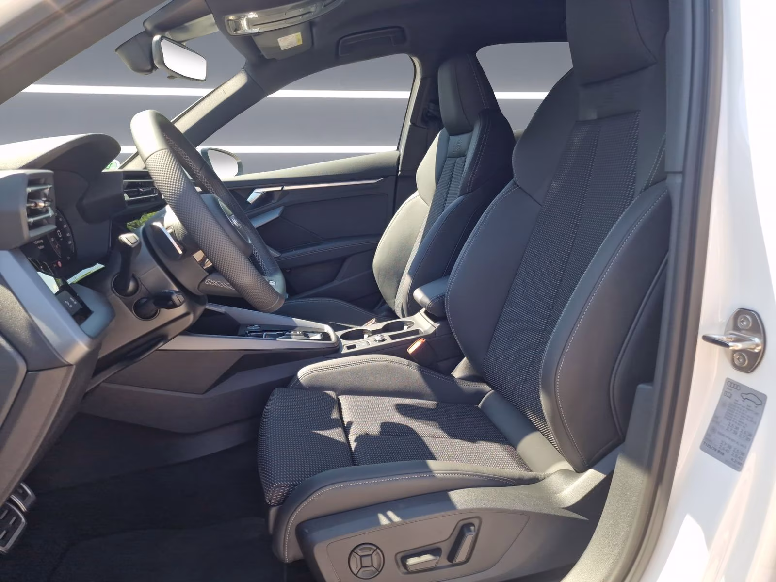 Sportback 35 TFSI 2x S line LED AHK ACC SONOS