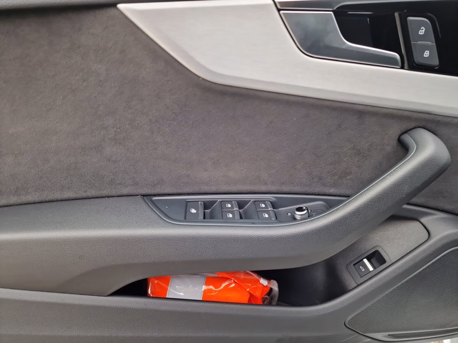 Cabriolet 40 TFSI qu S line MATRIX NAVI Kam.