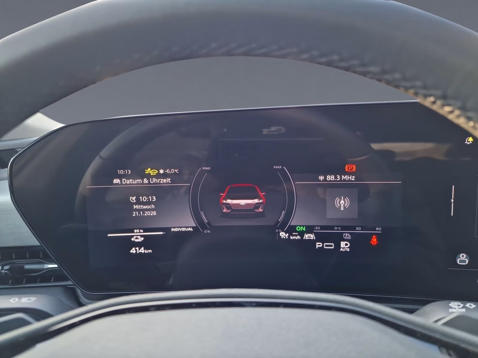 Sportback e-tron S line Tech+ AHK 20" MATRIX