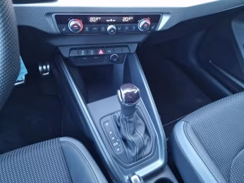 Sportback 35 TFSI 2x S line NAVI+ LED 17"
