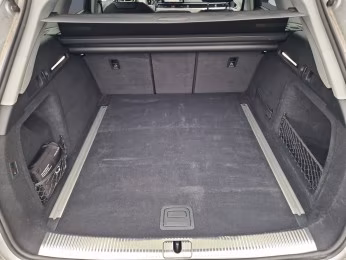 Avant 40 TDI AHK KAMERA LED ACC SHZ Advanced