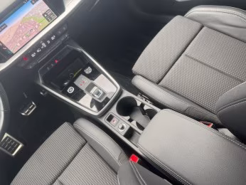 Sportback 35 TFSI S line ACC S-Sitze 18" SHZ